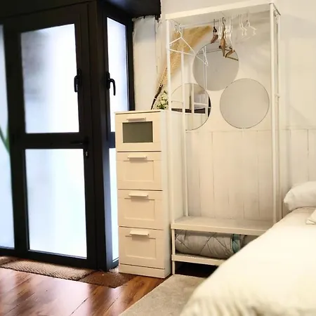 Apartment With Bathroom, Refrigerator And Microwave *